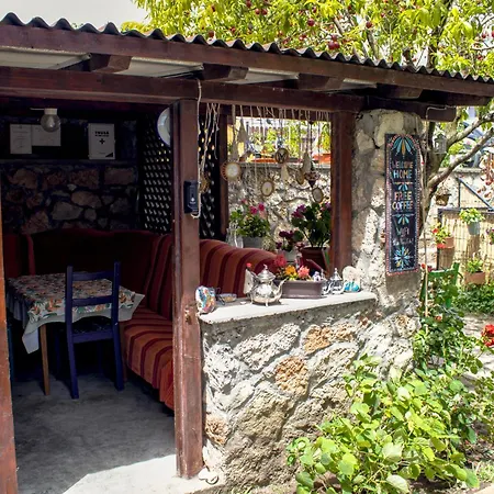 Bohemian Spirit, Vama Veche-2